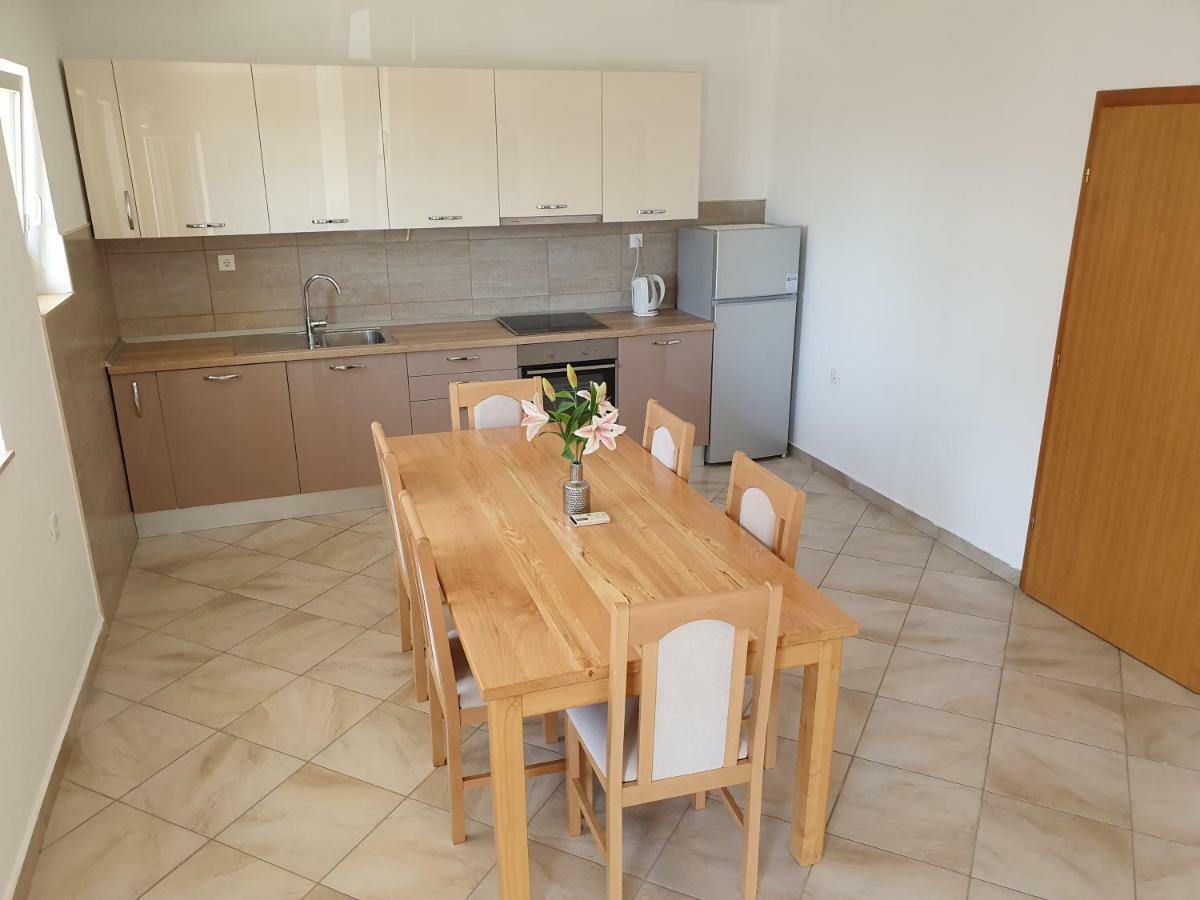 Holiday Home Kastela Village Luaran gambar
