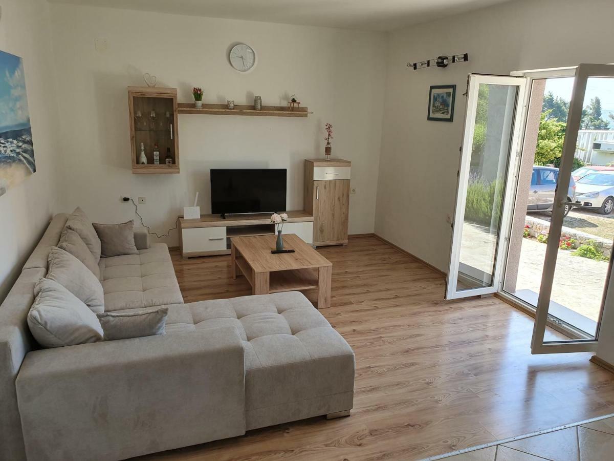 Holiday Home Kastela Village Luaran gambar