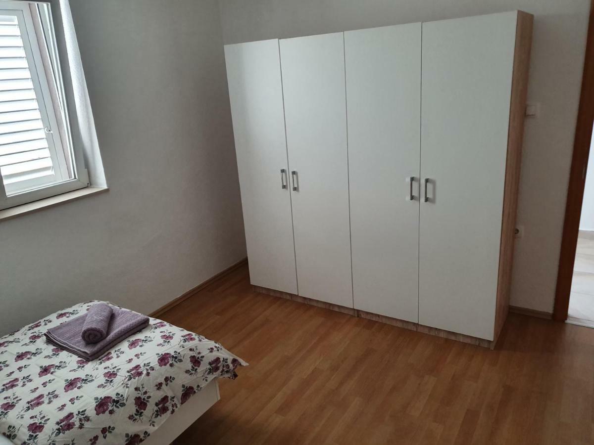 Holiday Home Kastela Village Luaran gambar